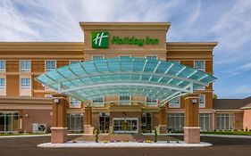 Holiday Inn Mishawaka Conference Center 3*